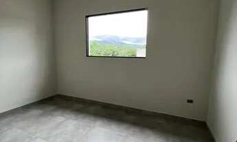 Imagem 5: Casa à venda no bairro Jardim Imperial em Atibaia, 2 quartos 2 banheiros, garagem para 2