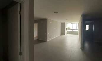 Imagem 2: Novo Estreito Apartamento com 3 dormitórios