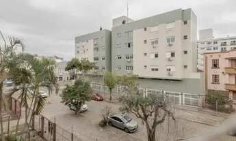 Imagem 4: Apartamento com 2 Dormitorio(s) localizado(a) no bairro Menino Deus em Porto Alegre / Ref