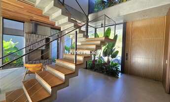 Imagem 3: Casa alto padrão com 5 Suítes à venda, com 492m² privativos, em condomínio fechado - Campe