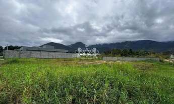 Imagem: Terreno de Esquina a Venda, ATERRADO bem