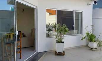 Imagem 6: CASA COM 4 DORMITÓRIOS NO BAIRRO CARIANOS - FLORIANÓPOLIS/SC