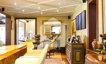 Imagem 10: Casa para venda com 4 quartos, 2400m² - Centro - Petrópolis/RJ