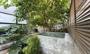 Imagem 6: Casa inteligente no estilo industrial localizada no Condomínio Green Hills (Flores