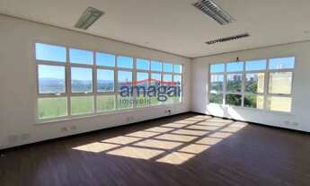 Imagem: Aluguel de imóvel comercial em São José