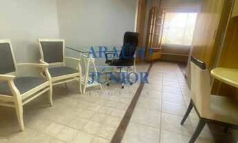 Imagem 3: Casa de luxo em condomínio: 4 quartos, 2 suítes, 3 salas, 4 banheiros, 9 vagas e 470m² em