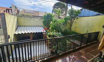 Imagem 2: Casa em Rua Guarulhos - Champagnat - Londrina/PR