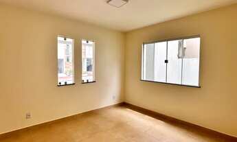 Imagem 2: Casa Duplex com 5 quartos no Cond. Cidade Jardim II - Belém