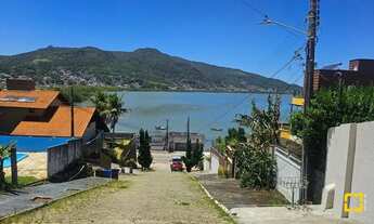 Imagem: Casa com 4 quartos à venda no Saco dos