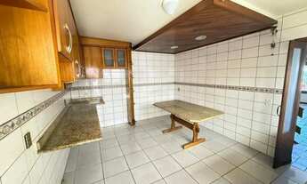 Imagem 7: Viva o conforto de morar no centro de São Sebastião do Caí em uma casa completa, mobiliada