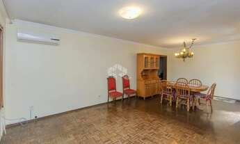 Imagem 4: Casa à venda com 5 quartos, 4 vagas/box no Bairro Boa Vista em Porto Alegre/RS