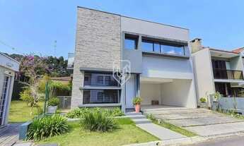 Imagem 2: Casa, 04 Quartos, 04 Vagas, Churrasqueira, Santo Inácio, Curitiba