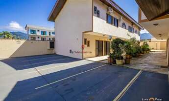 Imagem 2: Casa em Condomínio para Venda em Ubatuba, Maranduba, 2 dormitórios, 2 suítes, 3 banheiros