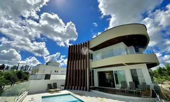 Imagem 3: *Casa de Condomínio de Luxo em Santa Maria, RS*