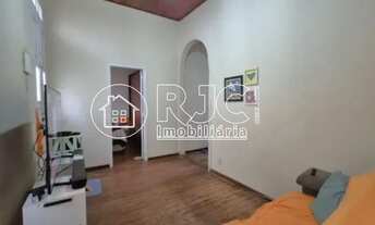 Imagem 3: Imóvel para venda possui 70 metros quadrados com 2 quartos em Estácio - Rio de Janeiro - R