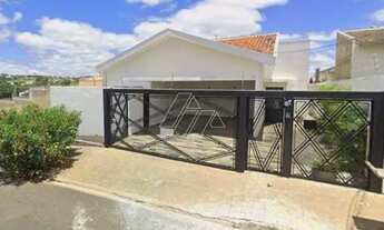 Imagem: Casa à Venda 3 Quartos (1 Suíte) Jardim