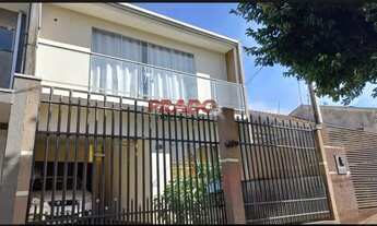 Imagem: Sobrado à venda em Maringá, Jardim São