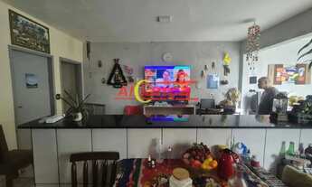 Imagem 2: CASA COM 3 RESIDENCIAS + 1 SALAO COMERCIAL - 5 QUARTOS - 4 VAGAS