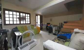 Imagem 3: Casa para Venda com 3 dormitórios, sendo 1 suites e 3 vagas no bairro Ipanema