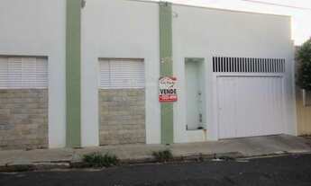 Imagem: Casas de 3 dormitório(s) no Centro em Araraquara