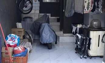 Imagem 2: Eduardo. 02 casas no mesmo terreno com 02 dorm sendo 01 suíte,aceita proposta, agende sua