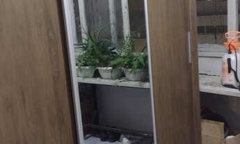 Imagem 3: Quarto em apartamento mobiliado para alugar