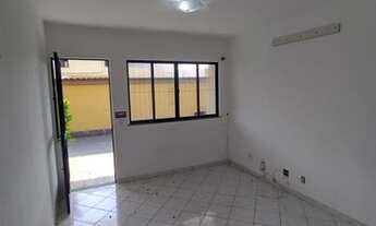 Imagem 4: Casa em Condomínio para Venda em Rio de Janeiro, Irajá, 2 dormitórios, 1 banheiro, 2 vagas