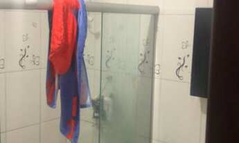 Imagem 2: Oportunidade Casa A Venda Largo 2 Julho AREAL DE CIMA 3/4 Com Subsolo Imensa