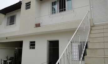 Imagem 2: Casa Térrea com 250m² de terreno e 6 vagas de garagem no Parque Marajoara em Santo André