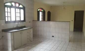 Imagem 4: Casa a 100 metros da praia