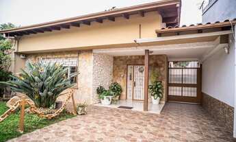 Imagem 1: Casa em Sarandi Casa com 2 dormitórios