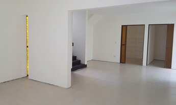 Imagem 5: Casa para aluguel possui 250 metros quadrados com 4 quartos