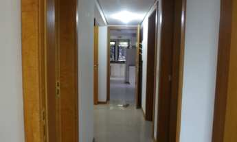 Imagem 3: Porto Alegre - Apartamento Padrão - Auxiliadora