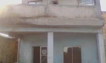 Imagem 2: Vendo sobrado e uma casa