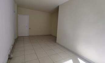 Imagem 5: Apartamento para venda possui 85 metros quadrados com 2 quartos em Laranjeiras - Rio de Ja