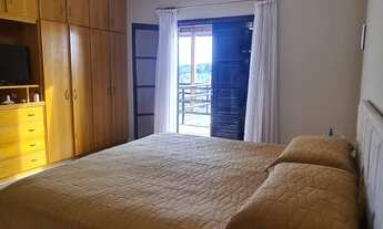 Imagem 7: Ampla e Aconchegante Casa à Venda no Jardim Universo