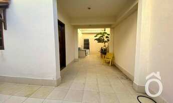 Imagem 3: Casa para venda tem 97 metros quadrados com 3 quartos em Santa Amélia - Belo Horizonte - M