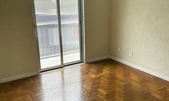 Imagem 2: ALUGA-DE APTO TRÊS QUARTOS $1.750