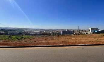 Imagem 4: Terreno Bairro Henrique Rezende-Três Corações/MG