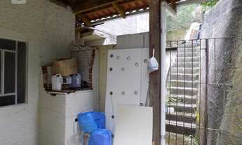 Imagem 7: São 3 Casas no mesmo terreno, bem próximo do Colégio Alfa Castelo e Cooper Omino!!