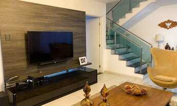 Imagem 4: Sobrado para venda com 290 metros quadrados com 4 quartos