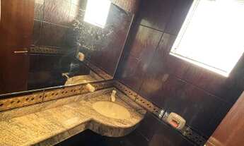 Imagem 4: Casa com 251 metros quadrados com 4 quartos em Residencial Sonho Verde - Goiânia