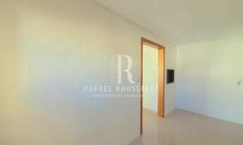 Imagem 2: Apartamento 2 dormitórios 01 suíte e 2 vagas no bairro Petrópolis