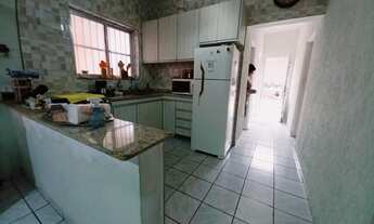 Imagem 2: Casa para venda com 179 metros quadrados com 2 quartos em Caiçara - Praia Grande - SP