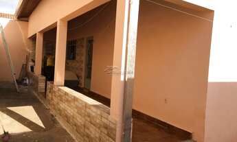 Imagem: HORTOLâNDIA - Casa Padrão - Jardim Amanda