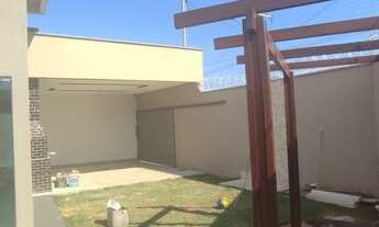 Imagem 3: Casa para Venda em Goiânia, Parque das Paineiras (1,2,3 e 4 Etapa), 3 dormitórios, 1 suíte