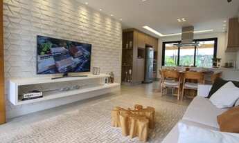 Imagem 2: Casa em Condominio Clube com 180m2 4 Quartos sendo 3 Suites