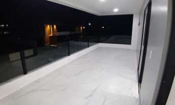 Imagem 6: Casa de condomínio para venda possui 393 metros quadrados com 5 quartos