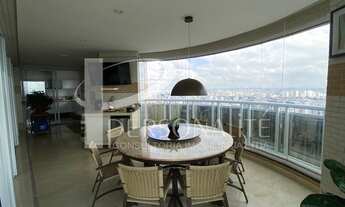 Imagem 7: Luxuoso Apartamento à Venda, com 297 m² de área útil privativa, 04 suites e 06 vagas, no