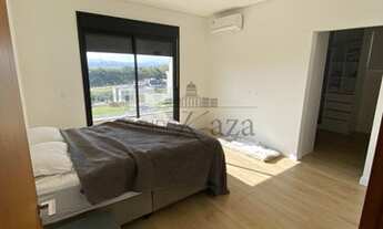 Imagem 5: Casa de condomínio sobrado para venda possui 300 metros quadrados com 3 quartos